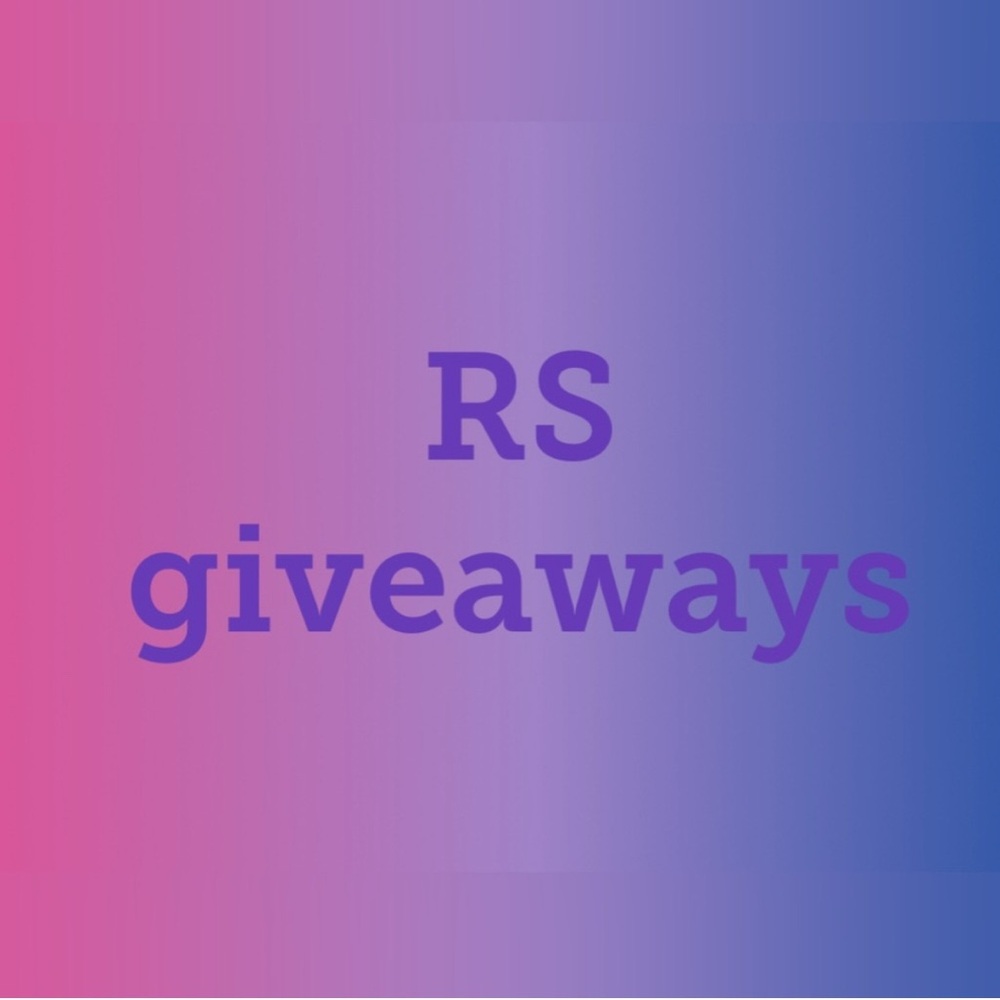 New giveaway listing ! Like if you haven’t yet